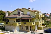 Apartments Mirjana