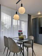 Пан Апарт #1