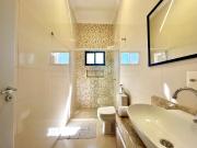 Casa ao lado Hospital Costa e Paraguai