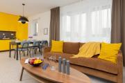 Trendy & Spacious 3-room Apartament Warsaw Wilanów by Renters