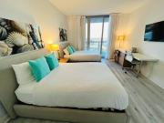 Walk to the Waves, 2 Full Bed Beach Studio Stay