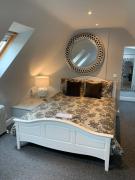 The Coquet Apartment - short stroll to Warkworth Castle and Hermitage
