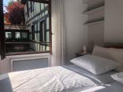 Quai des Pêcheurs - Vue Cathedrale