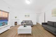 Burwood City Newly renovated 2 Bed 2 Bath Free Private Parking Big Apt