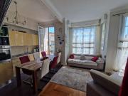 Nice : Beau trois pièces lumineuse avec vue dégagée.