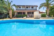 Bes Beach - Villa con piscina