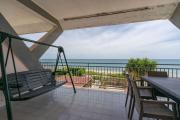 SEAFRONT SUITE 5 Stars - Comfortable Apartment