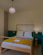 Helens cozy studio (close to the airport)