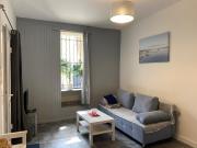 Studio indépendant dans maison de ville, au calme