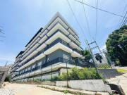 The Greens Luxury Apartment