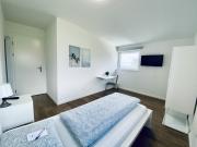 Monteurzimmer - Workers accommodation - ZIMMERzuVERMIETEN in Deitingen Industriestrasse