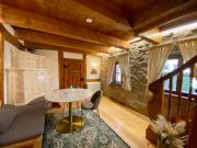 Mein MINI-HAUS - 2 Zimmer - Smart-TV - Stein & Holz