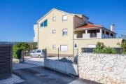 Apartments by the sea Kastel Stafilic, Kastela - 21145