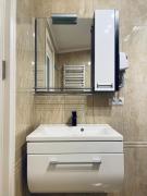 Top Shaian Top Shaian