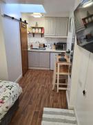 Top Lower Boscaswell