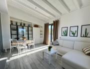 Rosalia Homestay - Ponente Apartment