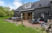 Gorgeous Home In Fanø With Kitchen