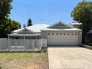 Beachy Vibes in Karrinyup