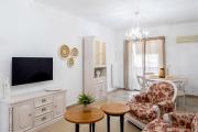 Charming 2 BR Apt with Acropolis View in Athens