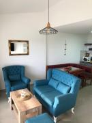 Top Bar