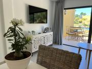 Atlantic Garden Andrew apartments Pool air conditioning