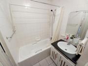 Cozy Strand Beach Getaway - Studio Apartment