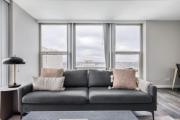 Edgewater 1br w gym deck lounge nr L CHI-918