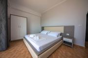 Top Sarandë
