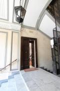 Top Naples