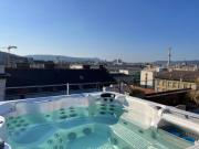 Charming studio shared rooftop terrace Jacuzzi 360 view MK2