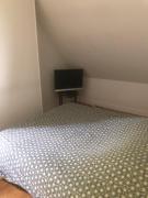 Chambre avec TV au calme