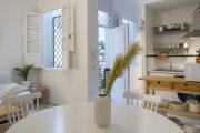 Cozy apartment in a typical Sevillian patio house
