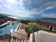 Top Ksamil