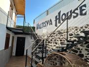 VALTISYA POOL AND AIRPORT