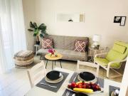 Cozy Nest - 2min To Beach, 6min Walk To Old Town