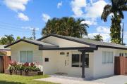 Newly Remodeled House in Miami - 3BR House with Private Yard - 5 Min ride to Hollywood Beach