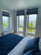 2-кімнатна квартира з видом на Дніпро