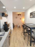 Moderne et chaleureux duplex en centre-ville