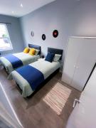 Stylish 1 Bedroom Flat in wood Green