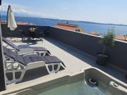 Penthouse Petra with hot tub Penthouse Petra with hot tub