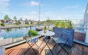2 Bedroom Awesome Home In Oude Tonge
