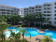Condominio c alberca y vista a Marina Mazatlán