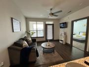 7 Min from IAH Business-Ready Condo w Pool & WiFi