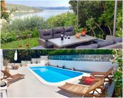 Villa Sol Necujam - private pool and 30m from the beach