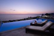 Olymp Luxury Villa B - Beachfront Luxury Living