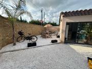 Charmant Studio dans villa - jardin privatif . Charmant Studio dans villa - jardin privatif .