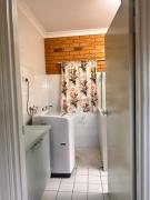 Top Caloundra West