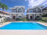 Lindas Little Lincoln