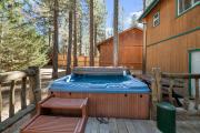 Abes Cool Cabin - Nice luxury home with a game room, hot tub, and pool table