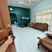 Adam Homestay